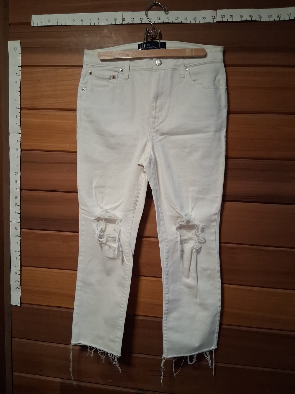 🌞GAP JEANS UNIVERSAL Distressed White Women’s Jeans - Classic Fit